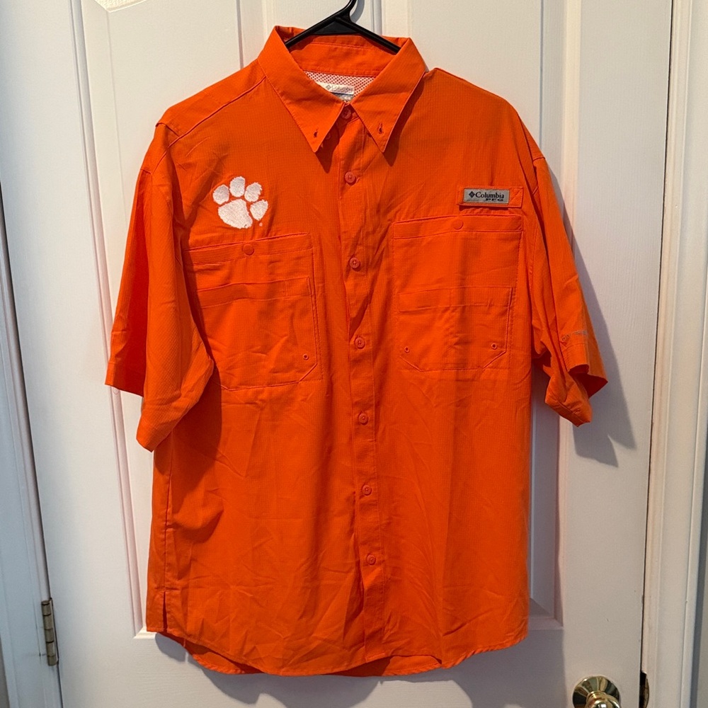 Columbia Men's Bright Orange Casual Shirt